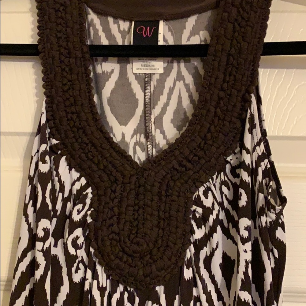 Dress - Picture 2 of 2
